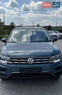 Внедорожник / Кроссовер Volkswagen Tiguan 2019 в Киеве