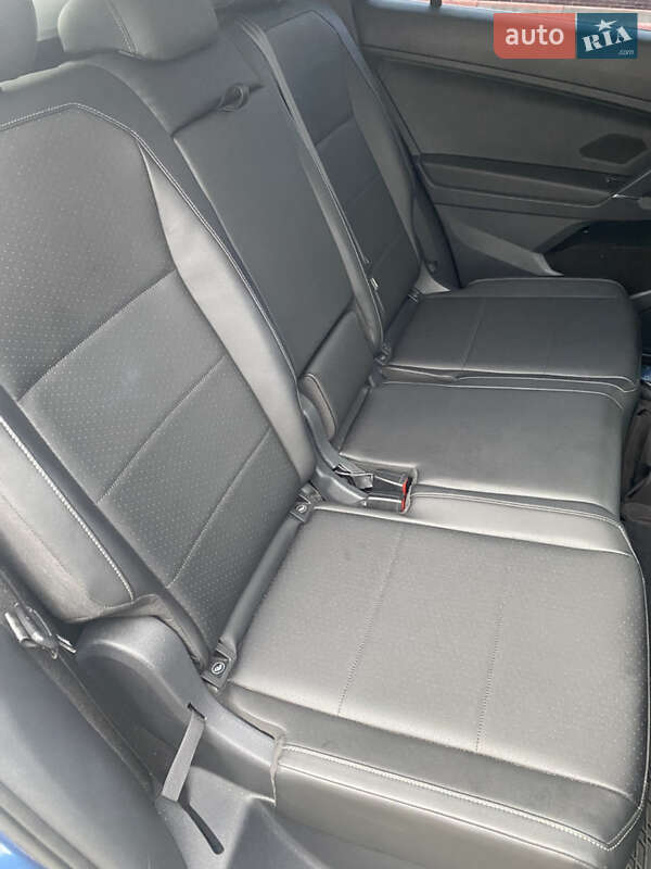 Внедорожник / Кроссовер Volkswagen Tiguan 2018 в Львове