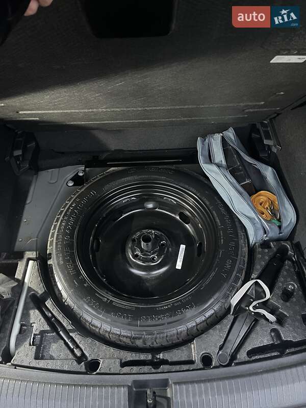 Внедорожник / Кроссовер Volkswagen Tiguan 2021 в Львове