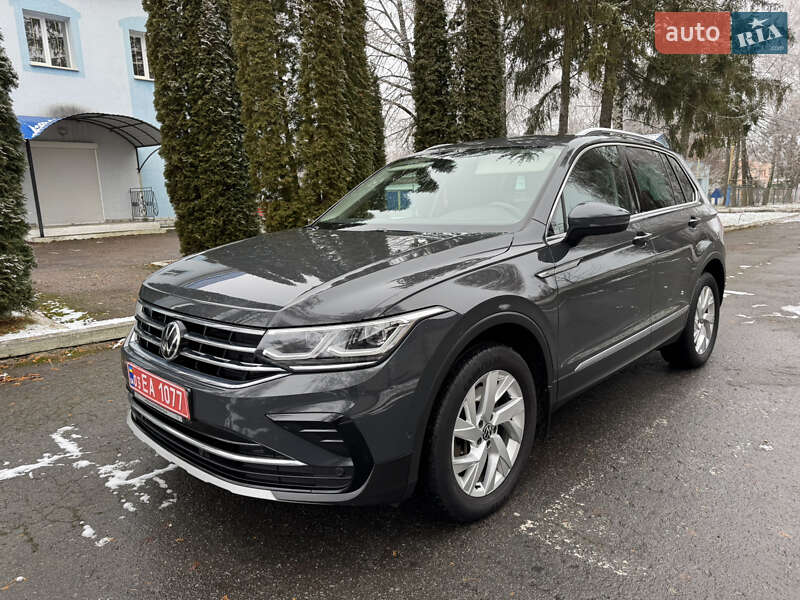 Позашляховик / Кросовер Volkswagen Tiguan 2021 в Рівному