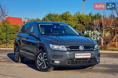 Позашляховик / Кросовер Volkswagen Tiguan 2018 в Хмельницькому