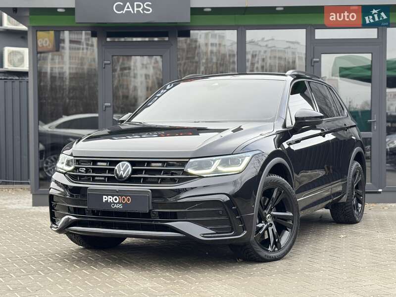 Внедорожник / Кроссовер Volkswagen Tiguan 2021 в Киеве