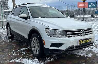 Позашляховик / Кросовер Volkswagen Tiguan 2018 в Стрию