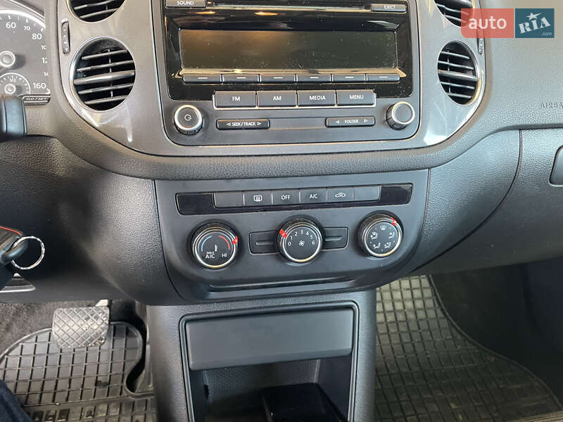 Позашляховик / Кросовер Volkswagen Tiguan 2013 в Ужгороді