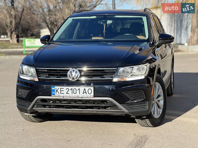 Позашляховик / Кросовер Volkswagen Tiguan 2018 в Дніпрі