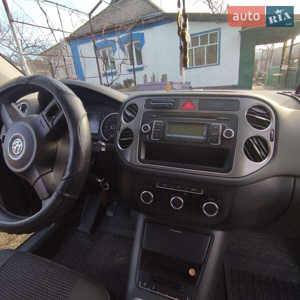 Внедорожник / Кроссовер Volkswagen Tiguan 2010 в Умани фото 3 Внедорожник / Кроссовер Volkswagen Tiguan 2010 в Умани
