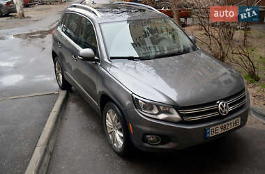 Позашляховик / Кросовер Volkswagen Tiguan 2015 в Миколаєві