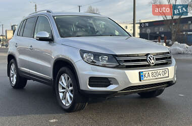 Внедорожник / Кроссовер Volkswagen Tiguan 2016 в Киеве