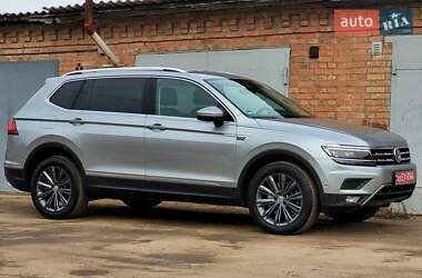 Позашляховик / Кросовер Volkswagen Tiguan 2020 в Житомирі