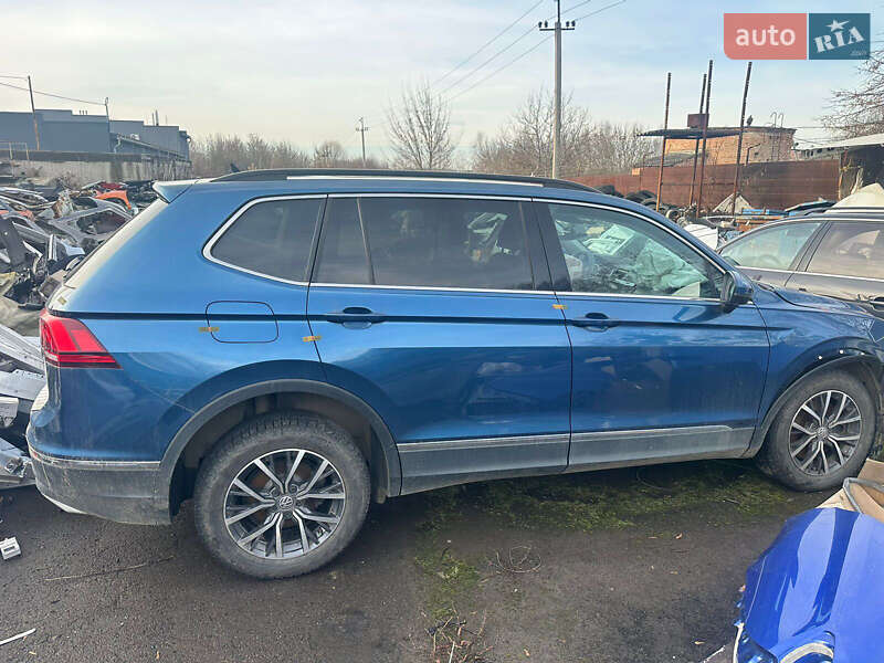 Позашляховик / Кросовер Volkswagen Tiguan 2019 в Львові