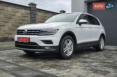 Внедорожник / Кроссовер Volkswagen Tiguan 2019 в Луцке