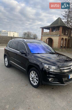 Внедорожник / Кроссовер Volkswagen Tiguan 2012 в Киеве