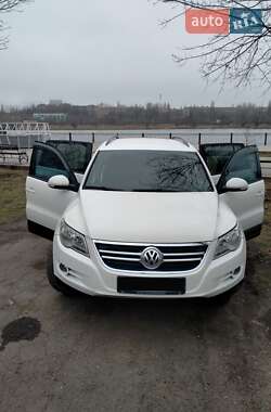 Позашляховик / Кросовер Volkswagen Tiguan 2008 в Кривому Розі