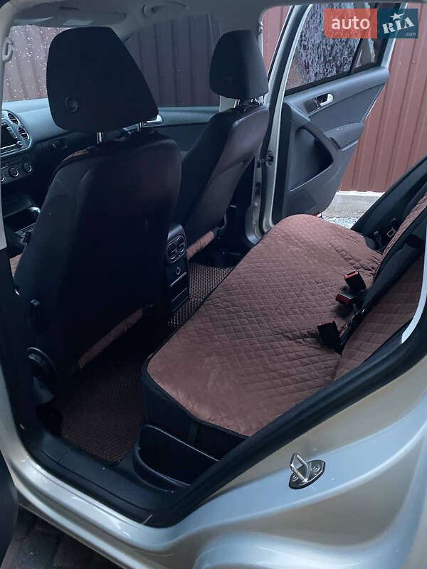 Внедорожник / Кроссовер Volkswagen Tiguan 2015 в Бердичеве