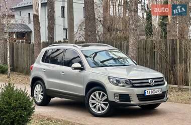 Позашляховик / Кросовер Volkswagen Tiguan 2012 в Києві