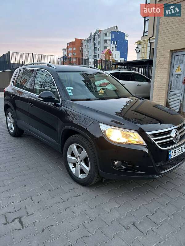 Позашляховик / Кросовер Volkswagen Tiguan 2011 в Білій Церкві