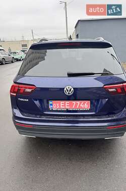 Внедорожник / Кроссовер Volkswagen Tiguan 2021 в Харькове