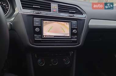 Позашляховик / Кросовер Volkswagen Tiguan 2020 в 
