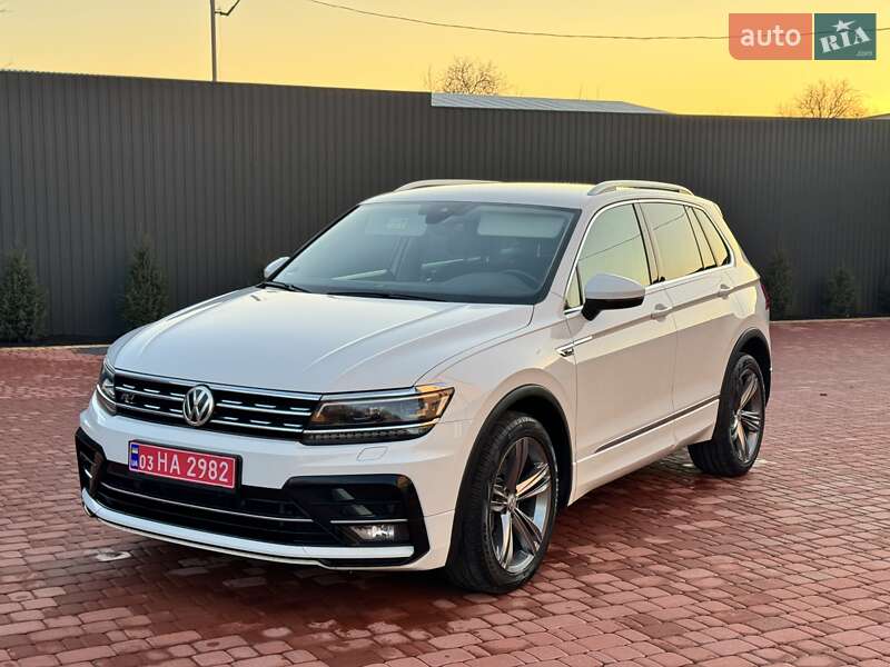 Внедорожник / Кроссовер Volkswagen Tiguan 2018 в 