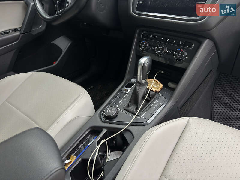 Внедорожник / Кроссовер Volkswagen Tiguan 2019 в Полтаве фото 21 Внедорожник / Кроссовер Volkswagen Tiguan 2019 в Полтаве