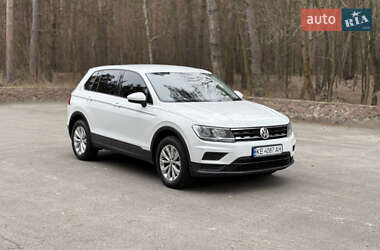 Позашляховик / Кросовер Volkswagen Tiguan 2017 в Києві