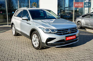 Позашляховик / Кросовер Volkswagen Tiguan 2022 в Житомирі