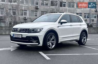 Внедорожник / Кроссовер Volkswagen Tiguan 2019 в Киеве