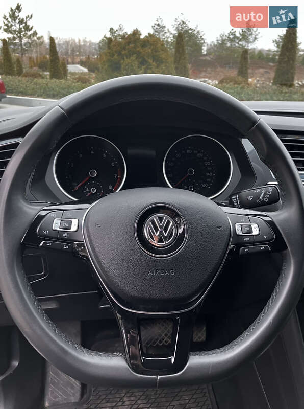 Внедорожник / Кроссовер Volkswagen Tiguan 2020 в Днепре