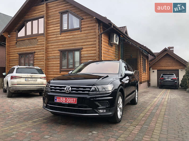 Внедорожник / Кроссовер Volkswagen Tiguan 2018 в Ровно