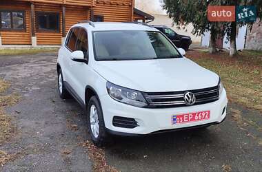 Позашляховик / Кросовер Volkswagen Tiguan 2017 в Дубні