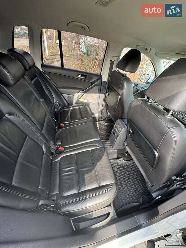 Внедорожник / Кроссовер Volkswagen Tiguan 2014 в Килии фото 11 Внедорожник / Кроссовер Volkswagen Tiguan 2014 в Килии