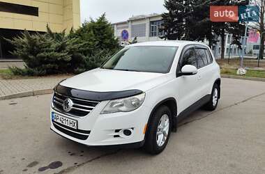 Позашляховик / Кросовер Volkswagen Tiguan 2010 в Запоріжжі