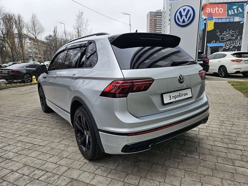 Позашляховик / Кросовер Volkswagen Tiguan 2022 в Києві