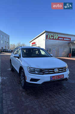 Позашляховик / Кросовер Volkswagen Tiguan 2021 в Рівному