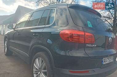 Внедорожник / Кроссовер Volkswagen Tiguan 2014 в Киеве