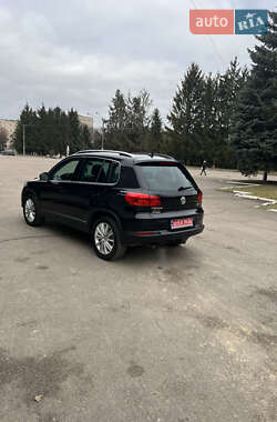 Позашляховик / Кросовер Volkswagen Tiguan 2014 в Рівному