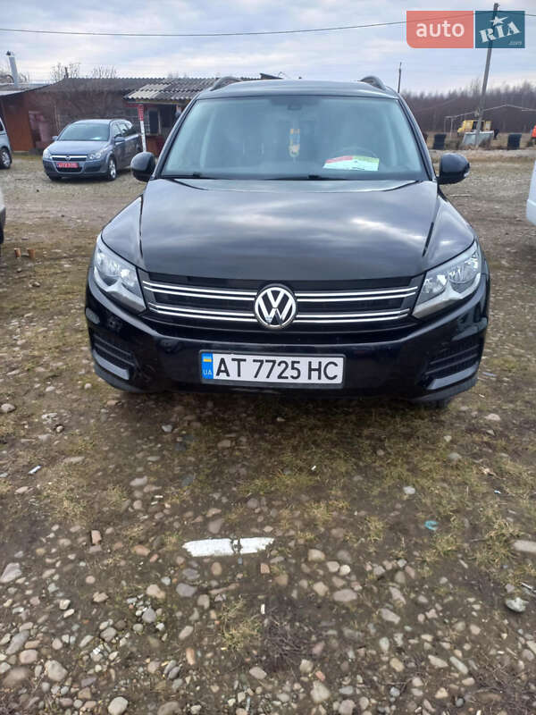 Внедорожник / Кроссовер Volkswagen Tiguan 2015 в Долине