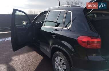 Внедорожник / Кроссовер Volkswagen Tiguan 2011 в Львове