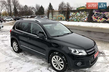 Внедорожник / Кроссовер Volkswagen Tiguan 2013 в Луцке