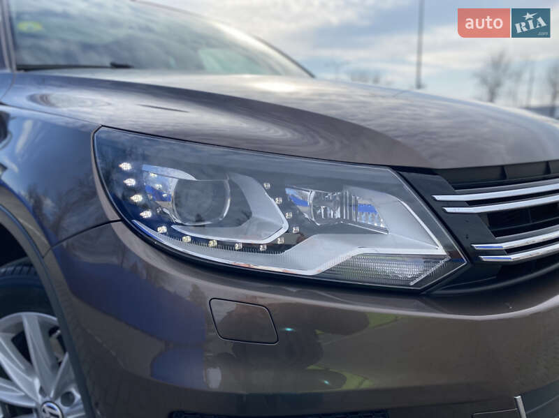 Внедорожник / Кроссовер Volkswagen Tiguan 2011 в Коломые