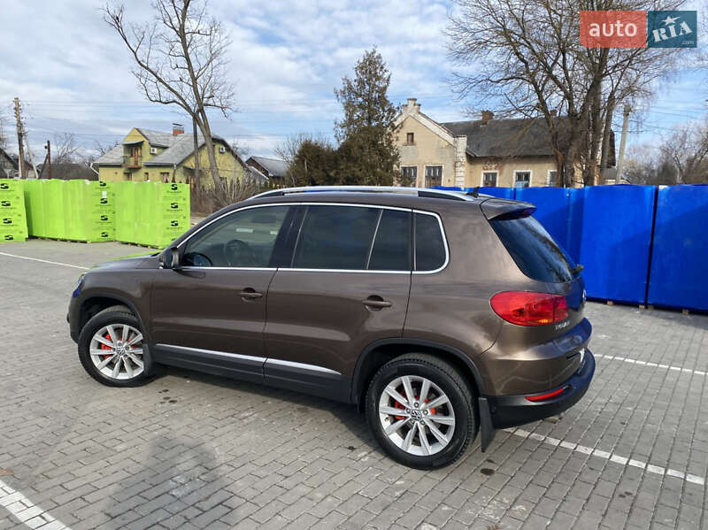 Внедорожник / Кроссовер Volkswagen Tiguan 2011 в Коломые