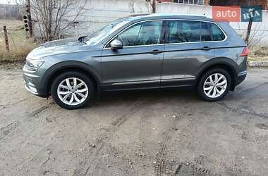 Позашляховик / Кросовер Volkswagen Tiguan 2017 в Сквирі