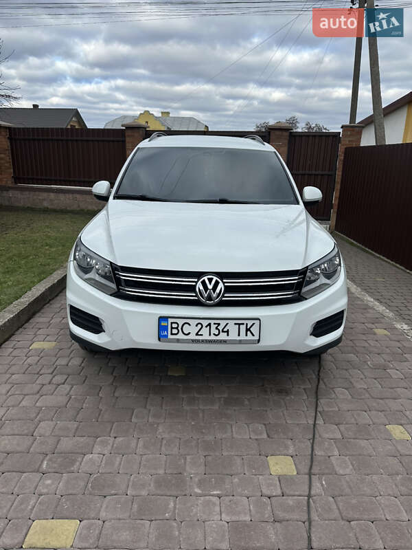 Volkswagen Tiguan 2016