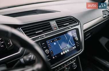 Внедорожник / Кроссовер Volkswagen Tiguan 2019 в 