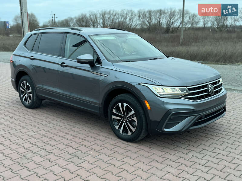 Позашляховик / Кросовер Volkswagen Tiguan 2022 в Києві