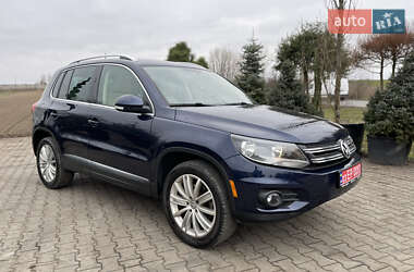 Внедорожник / Кроссовер Volkswagen Tiguan 2014 в Луцке