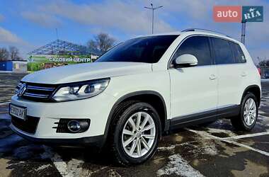 Внедорожник / Кроссовер Volkswagen Tiguan 2014 в Днепре