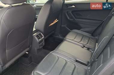 Позашляховик / Кросовер Volkswagen Tiguan 2020 в 