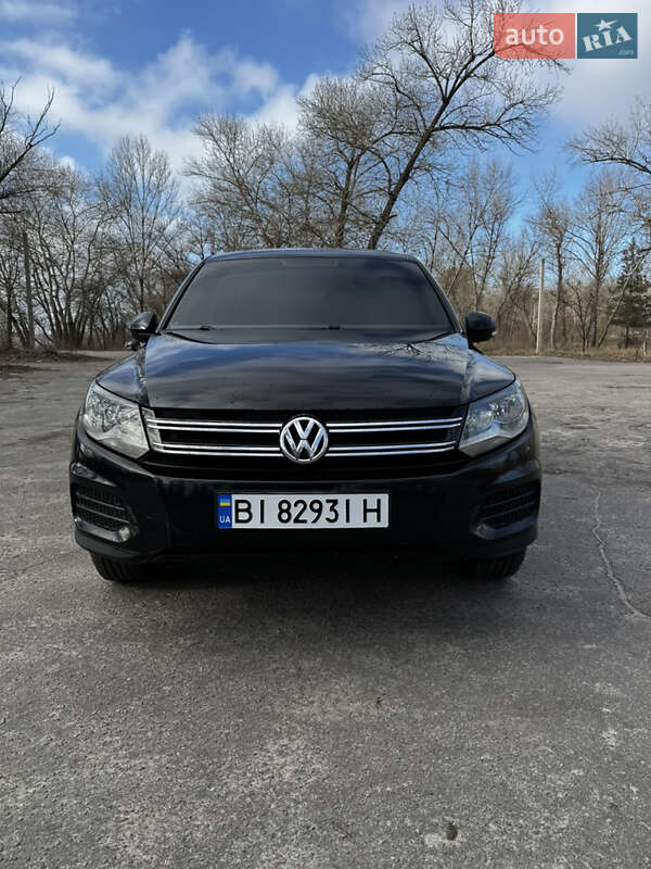 Позашляховик / Кросовер Volkswagen Tiguan 2017 в Горішніх Плавнях