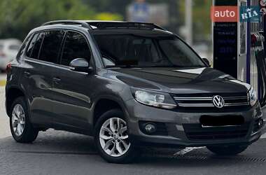 Позашляховик / Кросовер Volkswagen Tiguan 2012 в Кривому Розі